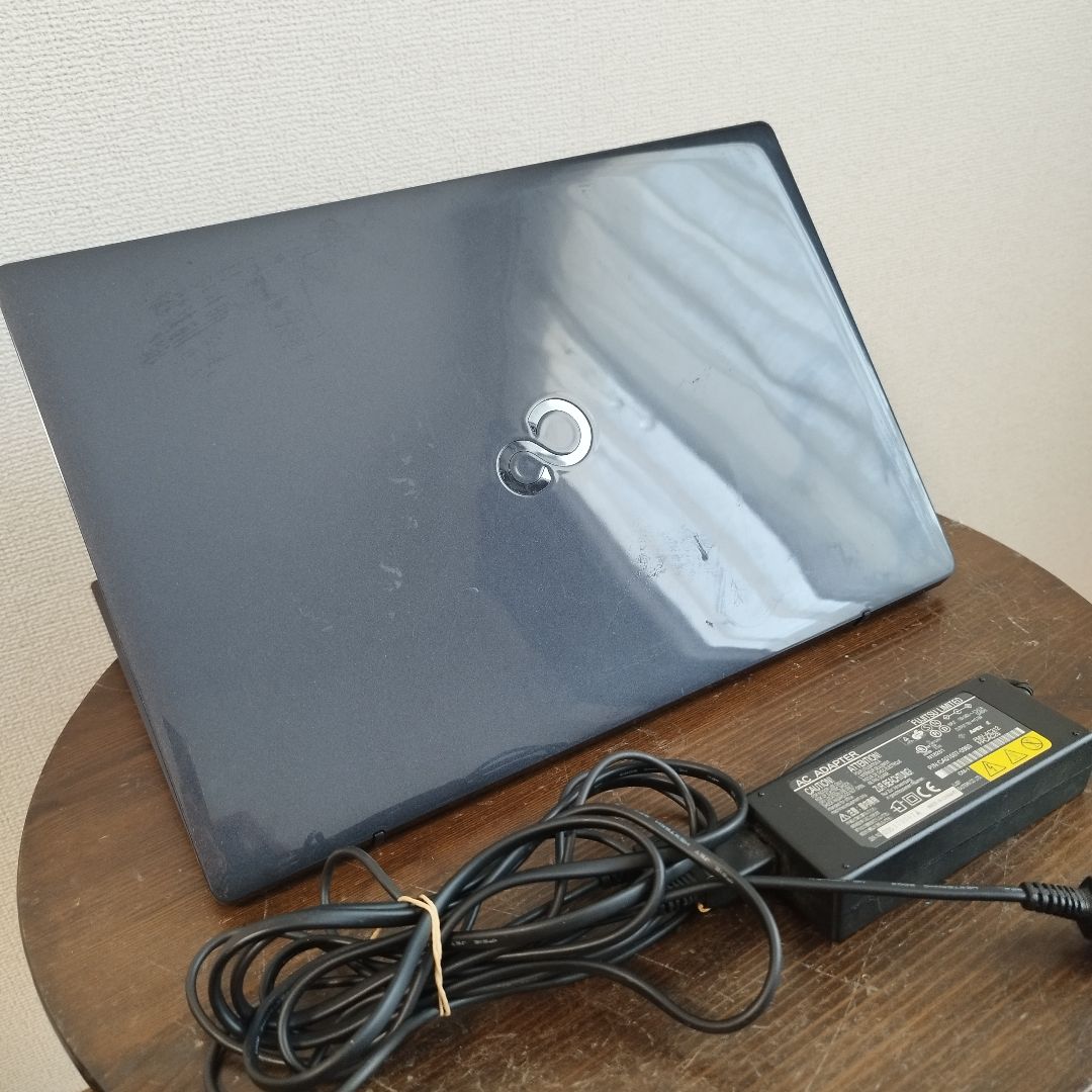 富士通 LIFEBOOK FMVA45B3BK i3-7130U ノートPC
