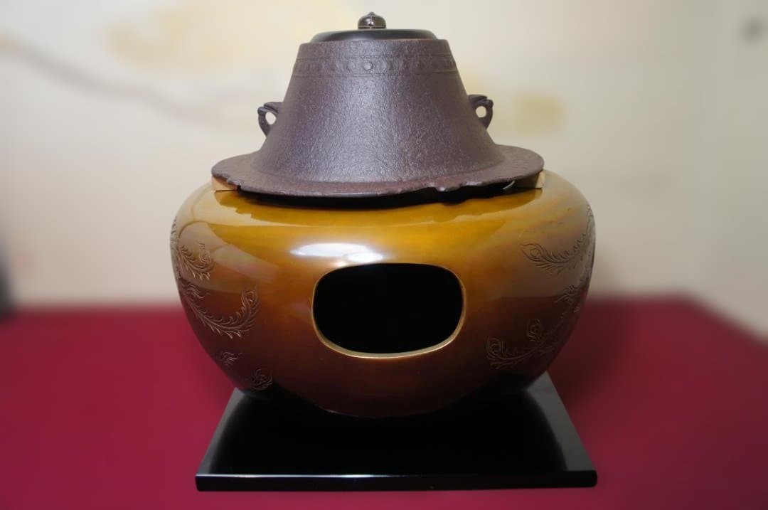 ☆美品 在銘 鳳凰風炉 国宝敬典 富士釜添え料込み