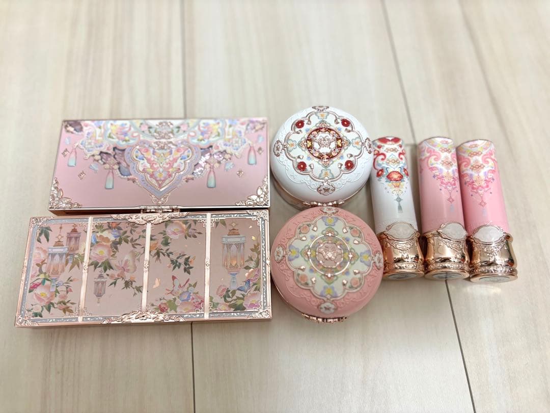 フラワーノーズ 胡蝶雲肩 MILK TOUCH Fwee アイシャドウ