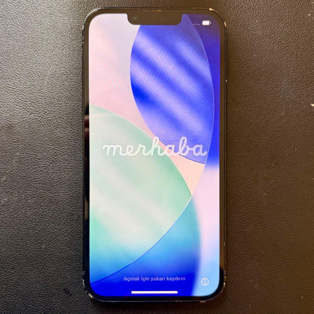 み*E様 iPhone 13 ブラック 256GB apple スマートフォン