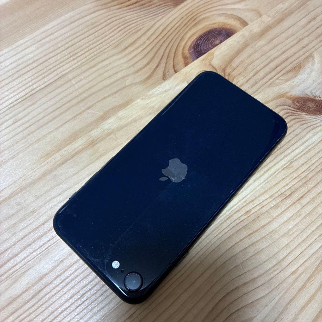 w*k様 iPhone SE 第三世代　64GB SIMフリー　バッテリー100