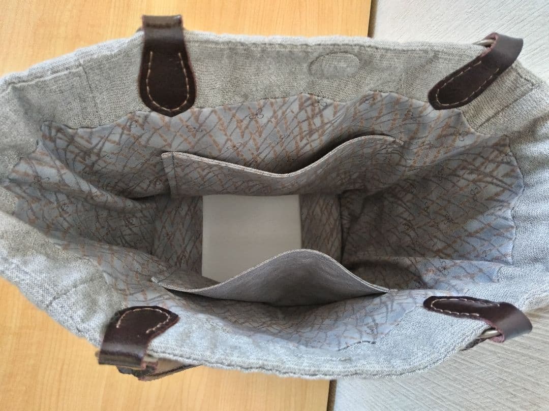 怪獣のバッグ (パッチワーク手作り)