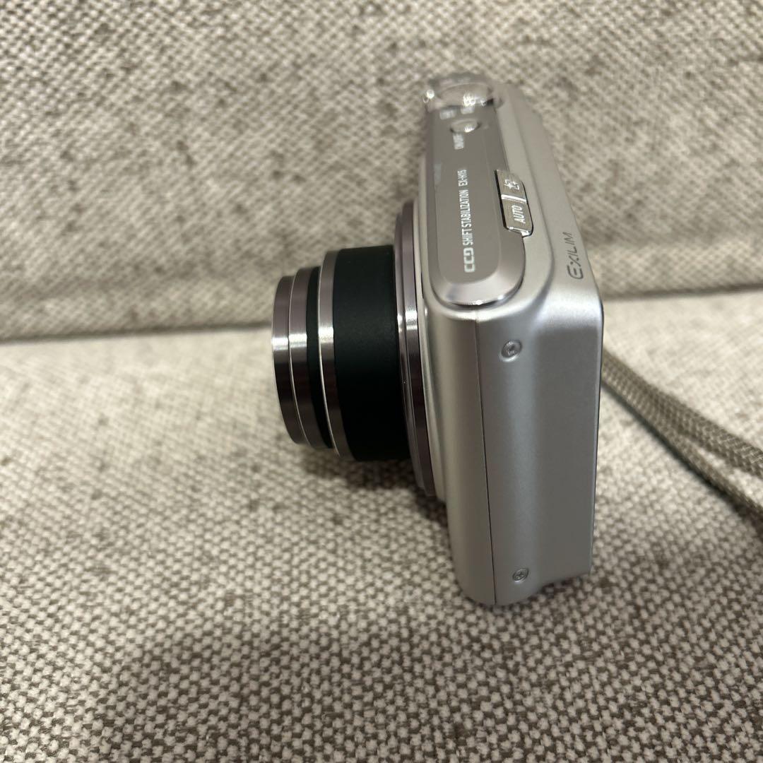 【美品】Casio EXILIM EX-H15 コンパクトデジタルカメラ