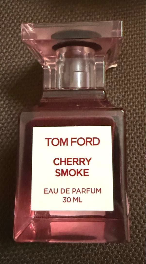 トムフォード チェリースモーク30ml 香水