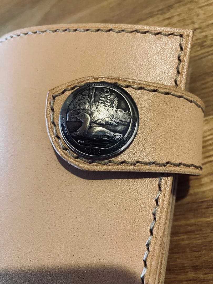 姫路レザー　ハンドメイド　二つ折財布