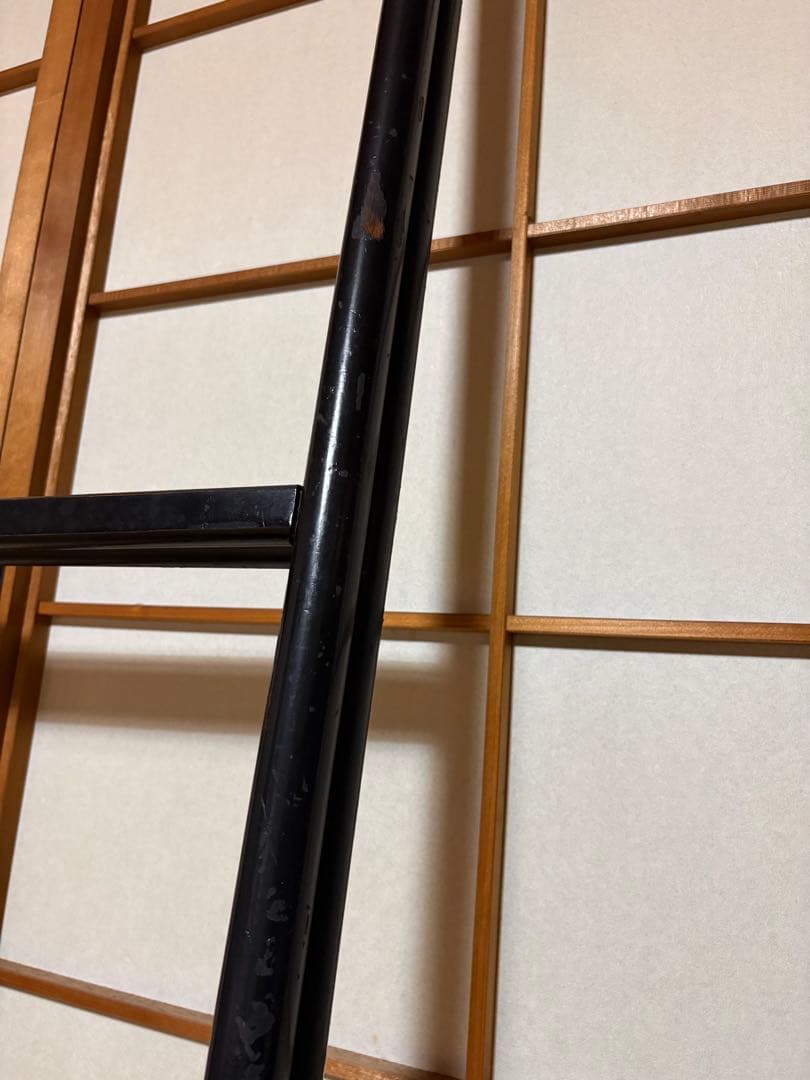 二つ折り衣類掛け