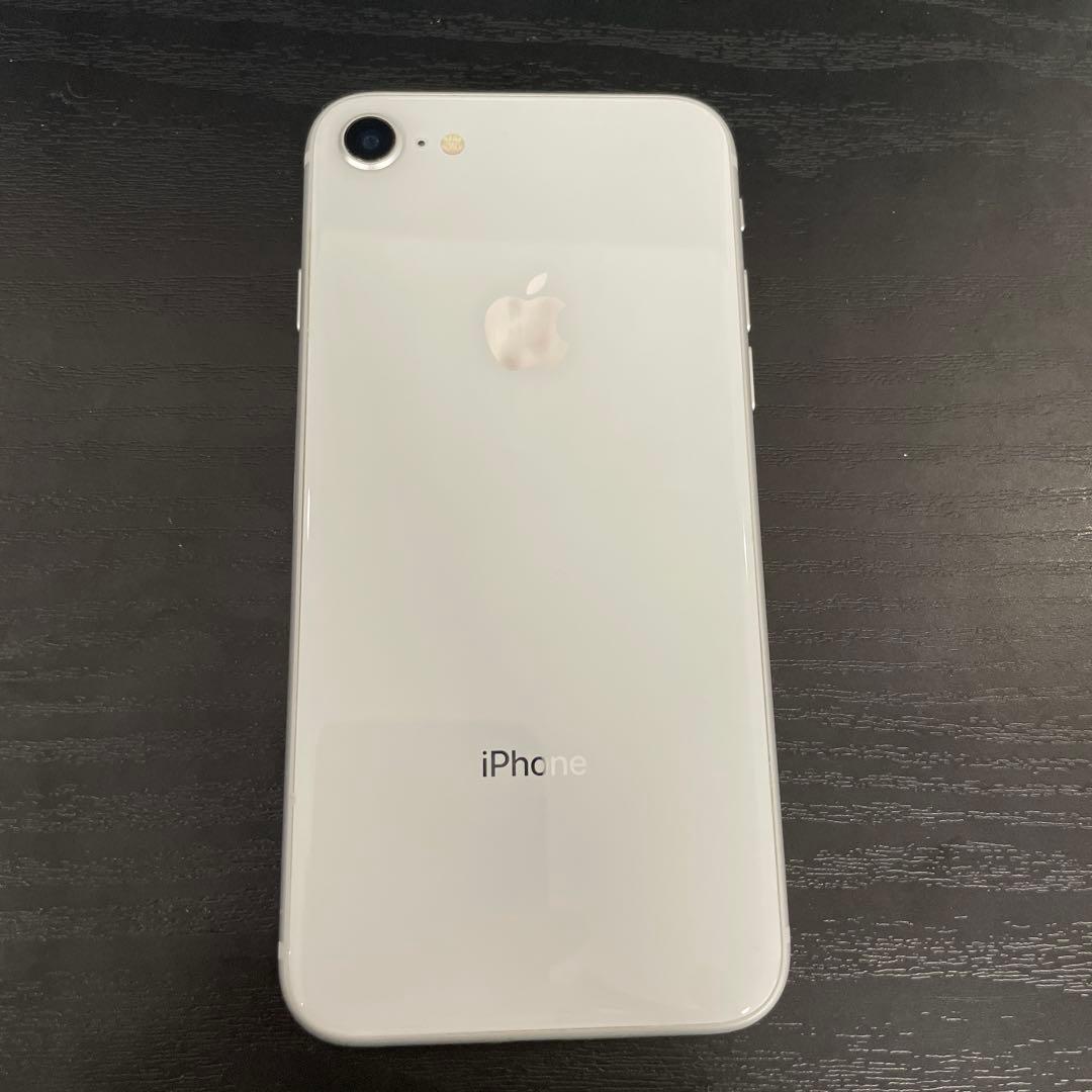 Apple iPhone8 64GB シルバー