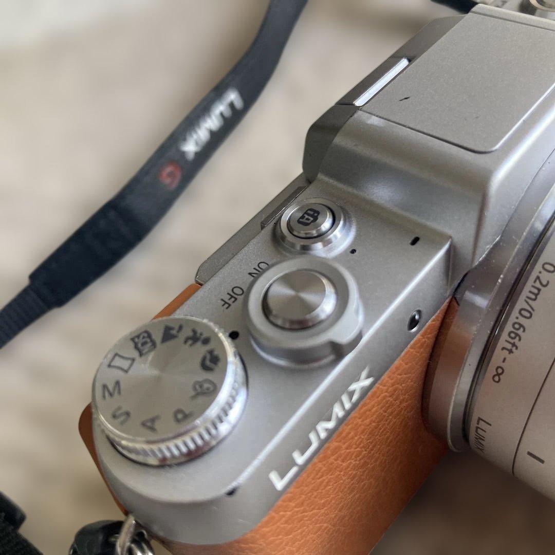 Panasonic パナソニックLUMIX G DMC-GF7