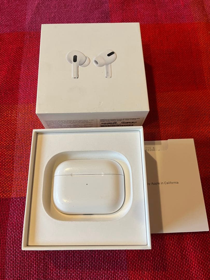 AirPods Pro2 ライトニング本体 充電ケース付き