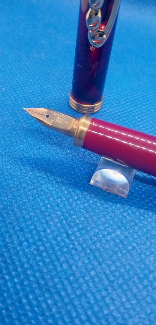 万年筆 レッド ベラージュ14金細字・シャーペン