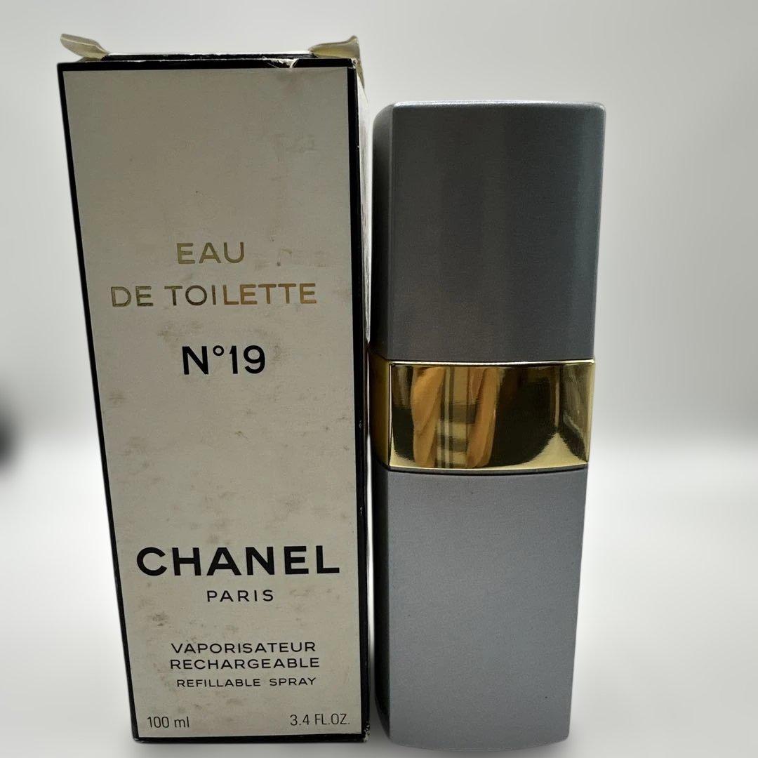 CHANEL Eau de Toilette N°19 100ml