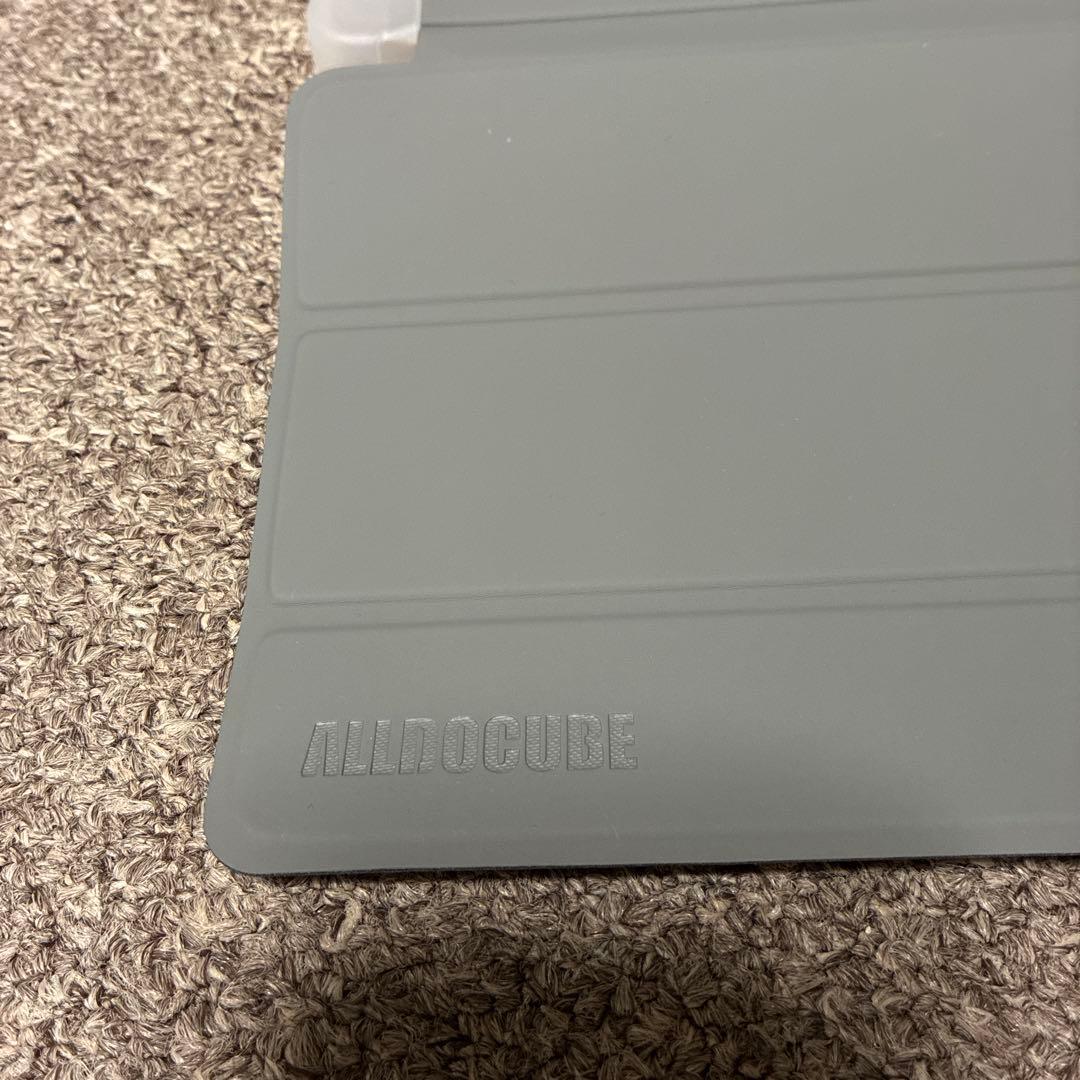 ALLDOCUBE iPlay 70 mini Ultra　純正ケース付き