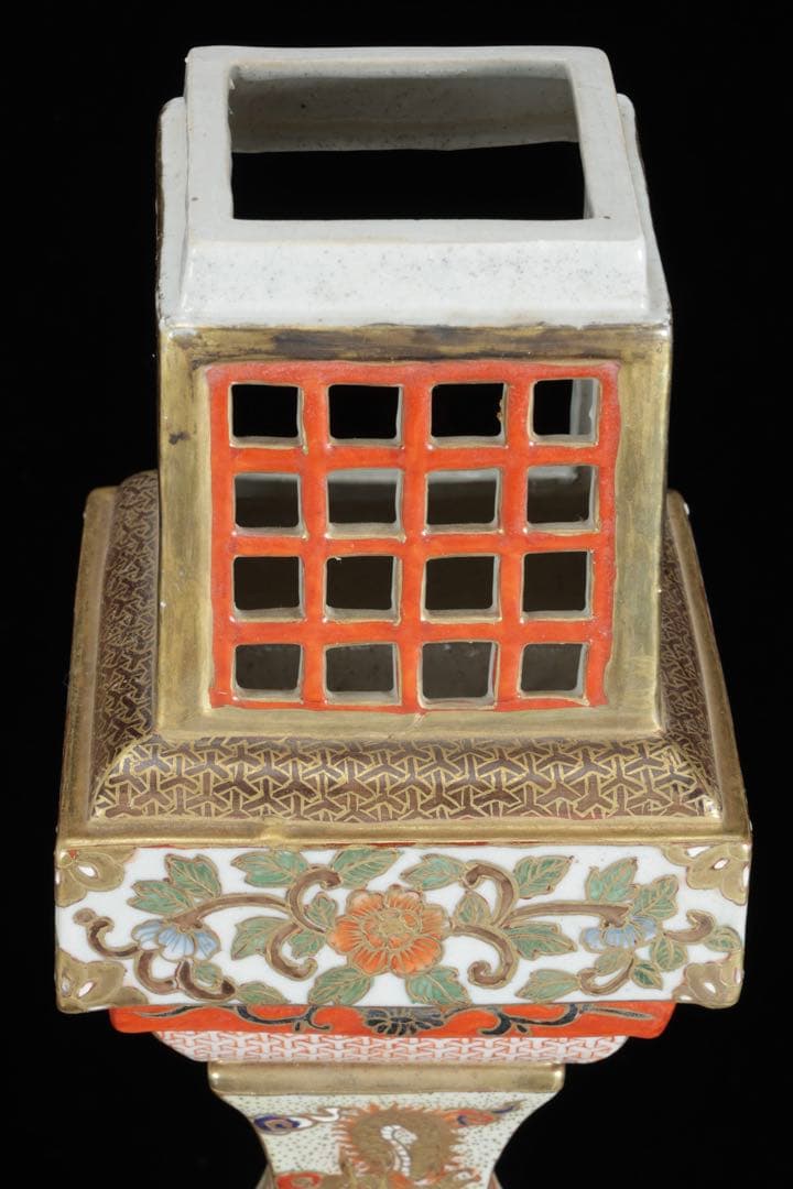 明治期 九谷焼 色絵金彩龍図灯篭 灯籠 高さ 64㎝ 陶製行灯 古美術 骨董品