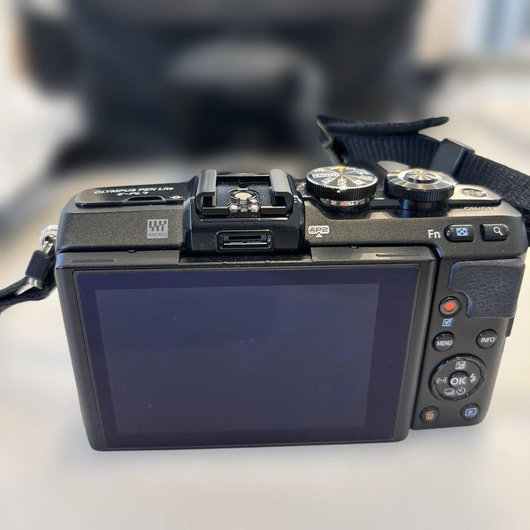 【美品】OLYMPUS PEN E-PL7 ミラーレス一眼 レンズセット