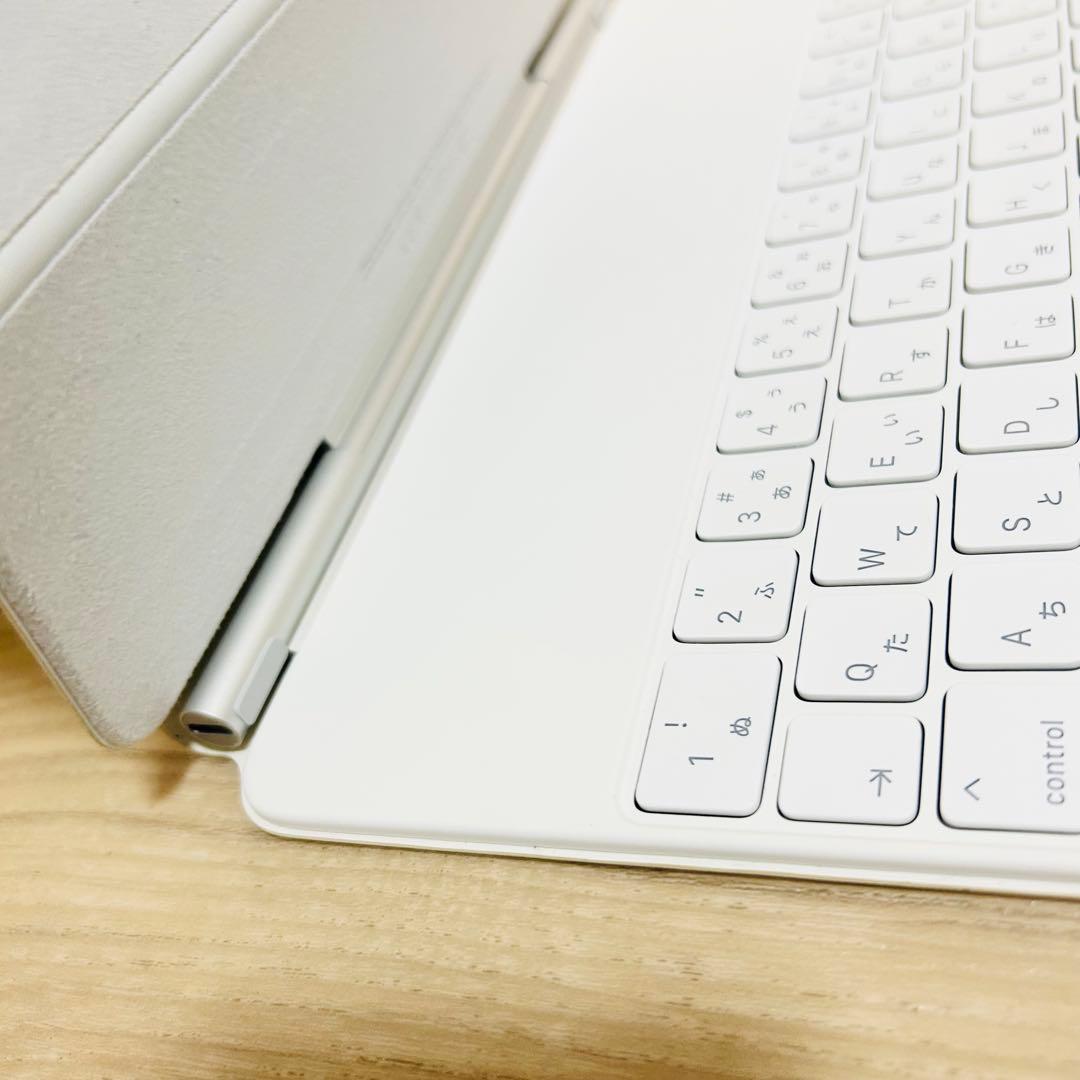 iPad Magic Keyboard Pro 12.9インチ A2480
