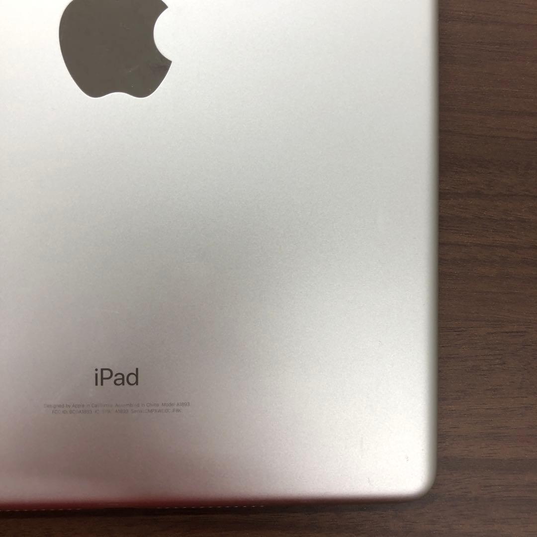 ふ*ー様 Apple iPad 第六世代 32GB Wi-Fi モデル 606P