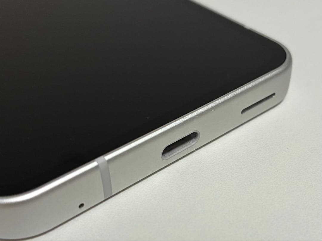 スマートフォン本体 AQUOS Sense9