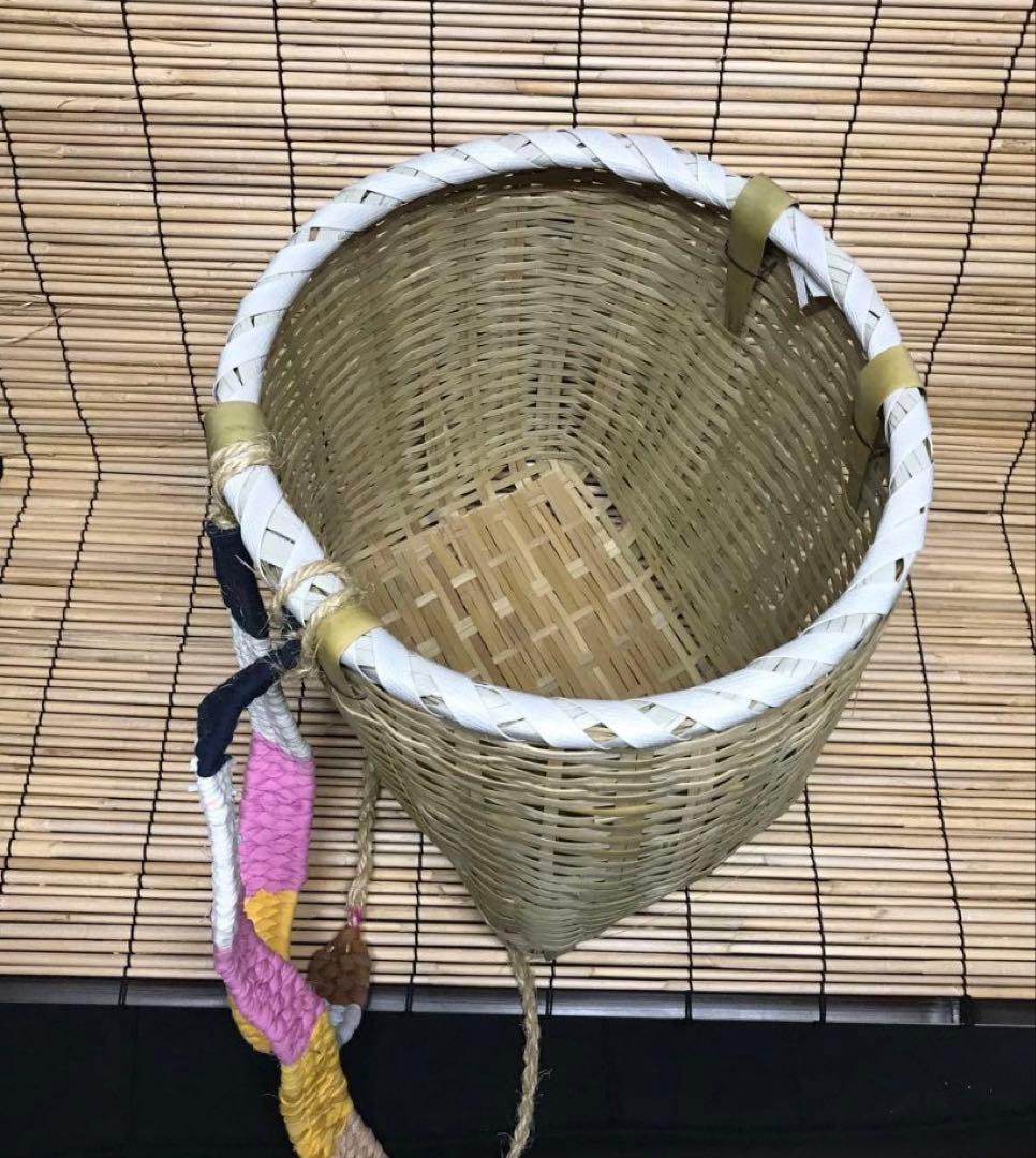 竹製背負い籠　２個　（在庫処分品）