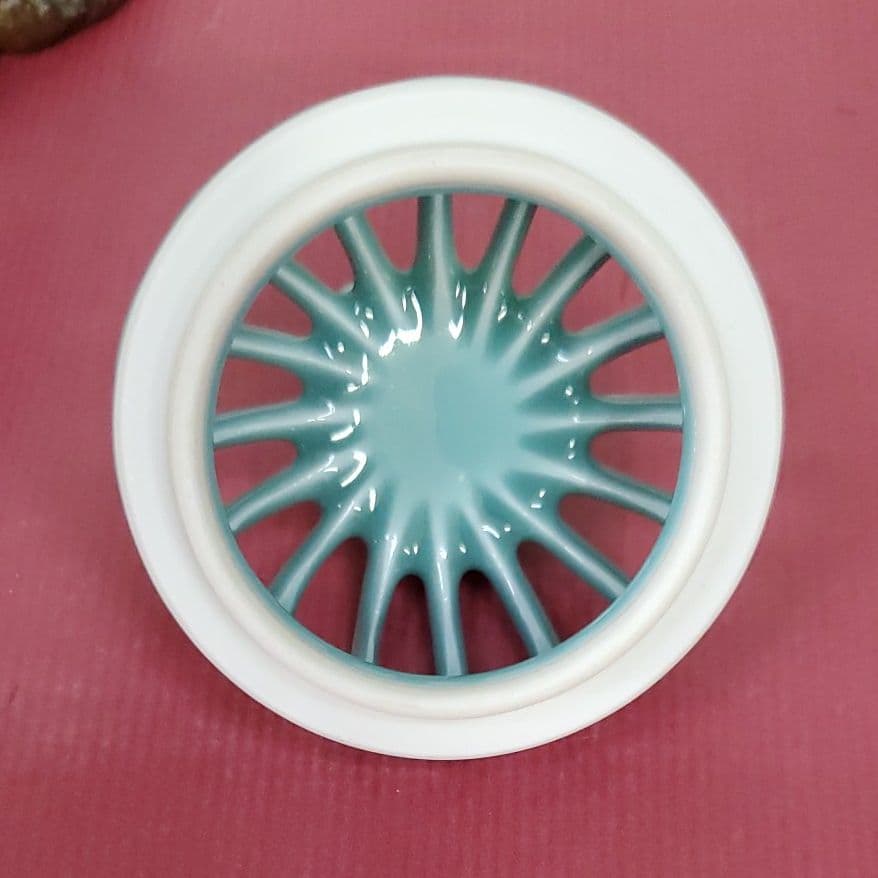 隆山 青磁香炉