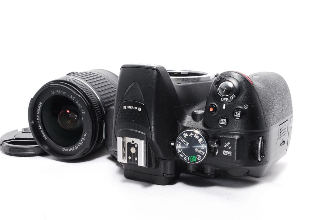 WiFiで楽々転送◆Nikon D5300◆高性能AF-Pレンズ◆一眼レフカメラ