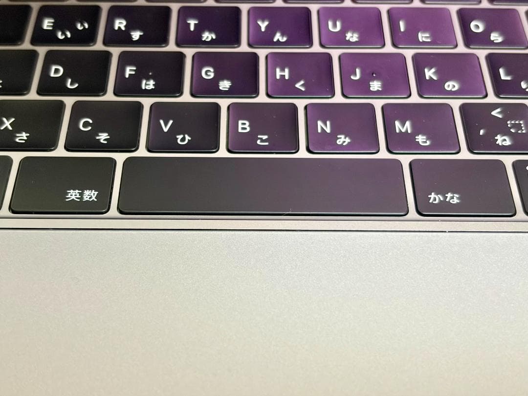 【美品】MacBook Pro 15インチ 2018 、16G、256G　日本語