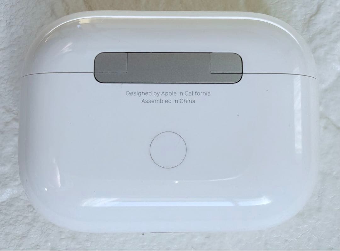 AirPodsPro 第２世代 MagSafe充電ケース　ケーブル付　箱あり