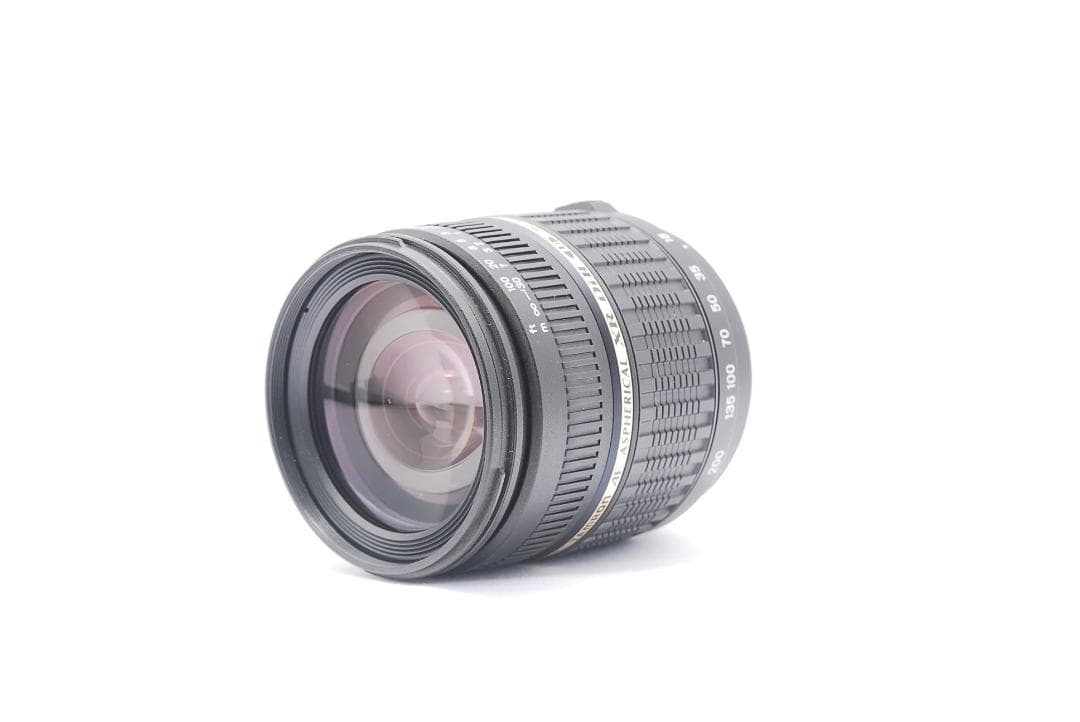 【実用品】Nikon D7100 高倍率レンズセット 初心者～ハイアマチュア向け