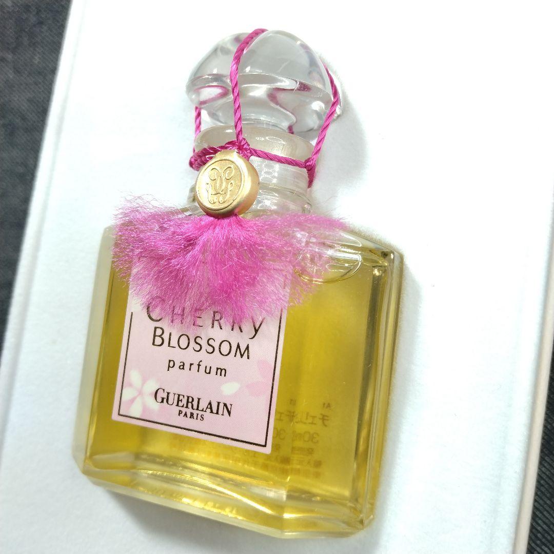 ☆極上☆希少・廃盤 未開栓 ゲラン チェリーブロッサム パルファム 30ml