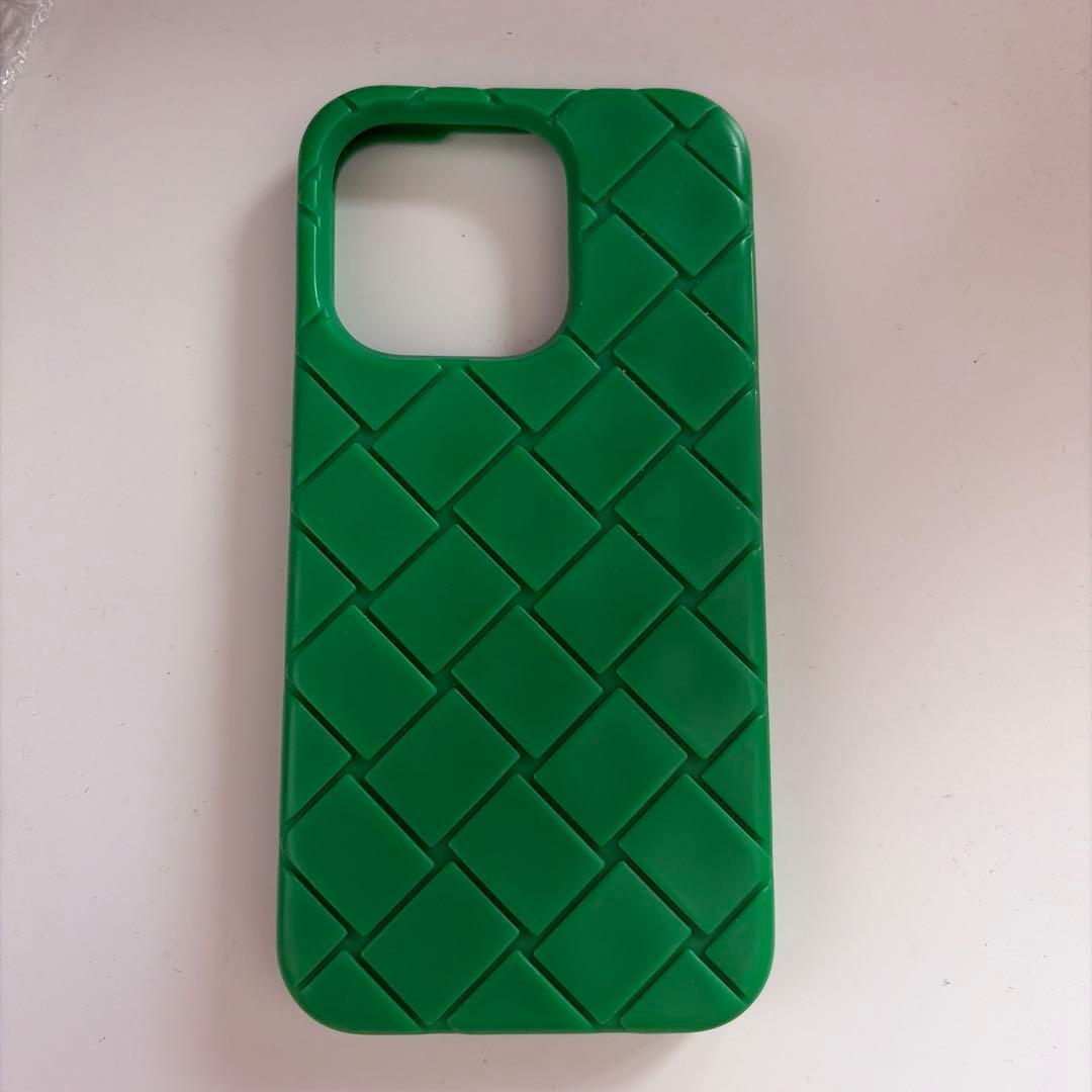 Bottega Veneta 緑色 iPhoneケース14pro