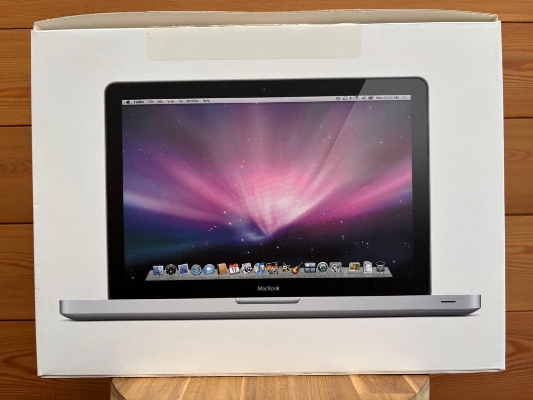 Apple MacBook 13インチ Late2008 MB466J/A