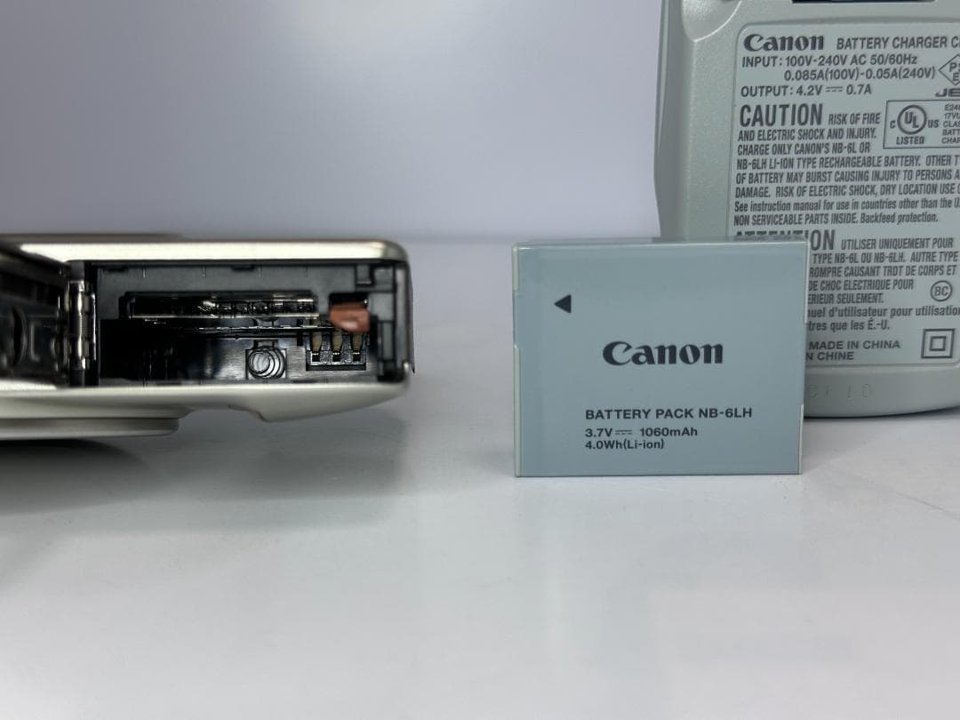 【充電器・バッテリー付】キャノン CANON PowerShot SX600HS
