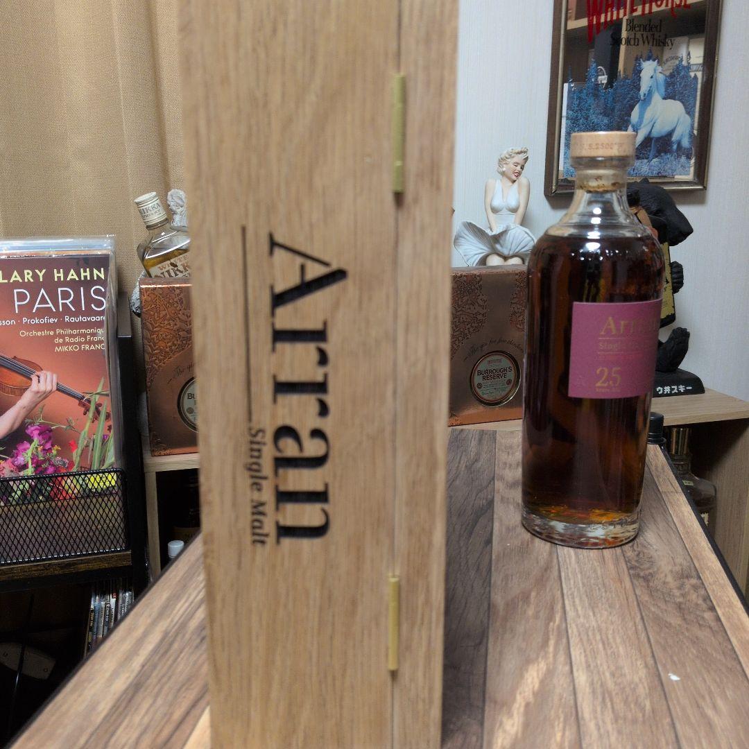 A r r a n 　２５年　シングルモルトウイスキー４６％７００ml