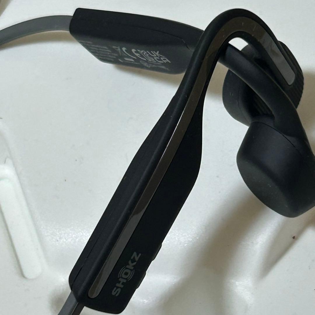 美品 SHOKZ OPENMOVE 骨伝導イヤホン グレー