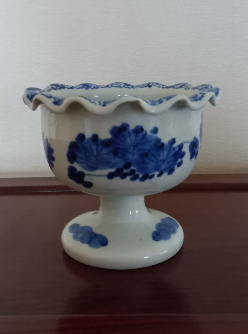 骨董 伊万里焼 盃洗 染付 花弁縁 花器 菓子鉢 アンティーク