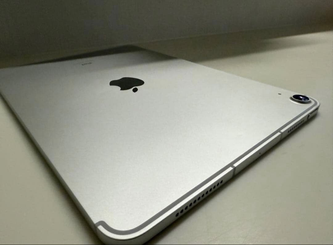 【ジャンク】iPad Air 第4世代 WiFi/セルラー 256GB シルバー