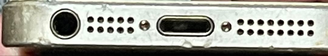 iPhonese第1世代 ジャンク品