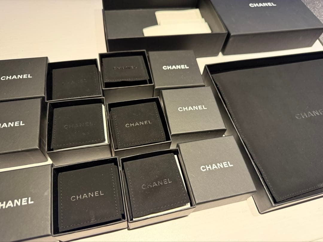 CHANEL 空き箱