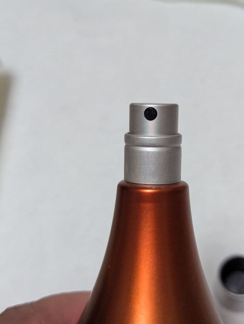 希少J＆E ATKINSONSイディスティラッティゴールドオードトワレ75ml
