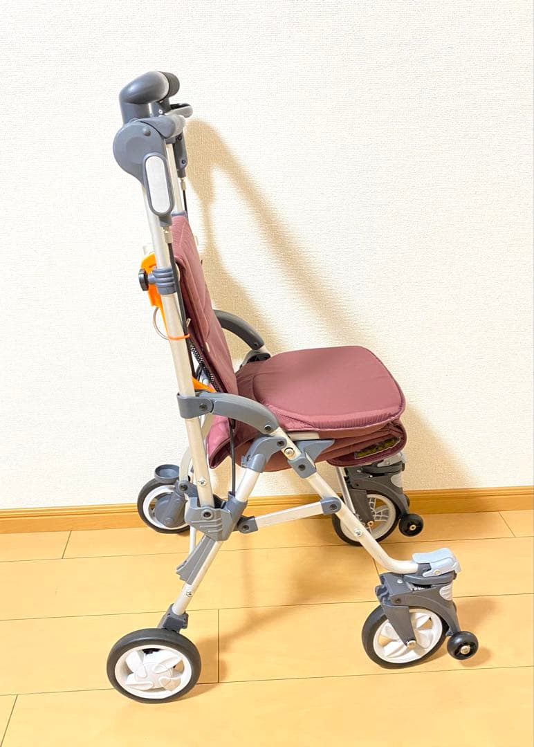 良品　コンビ　ウェルネス シルバーカー キャリースルーン シルバーカー 歩行補助
