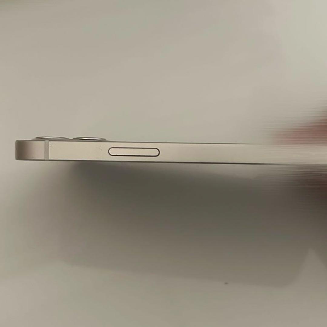 iPhone12 ホワイト