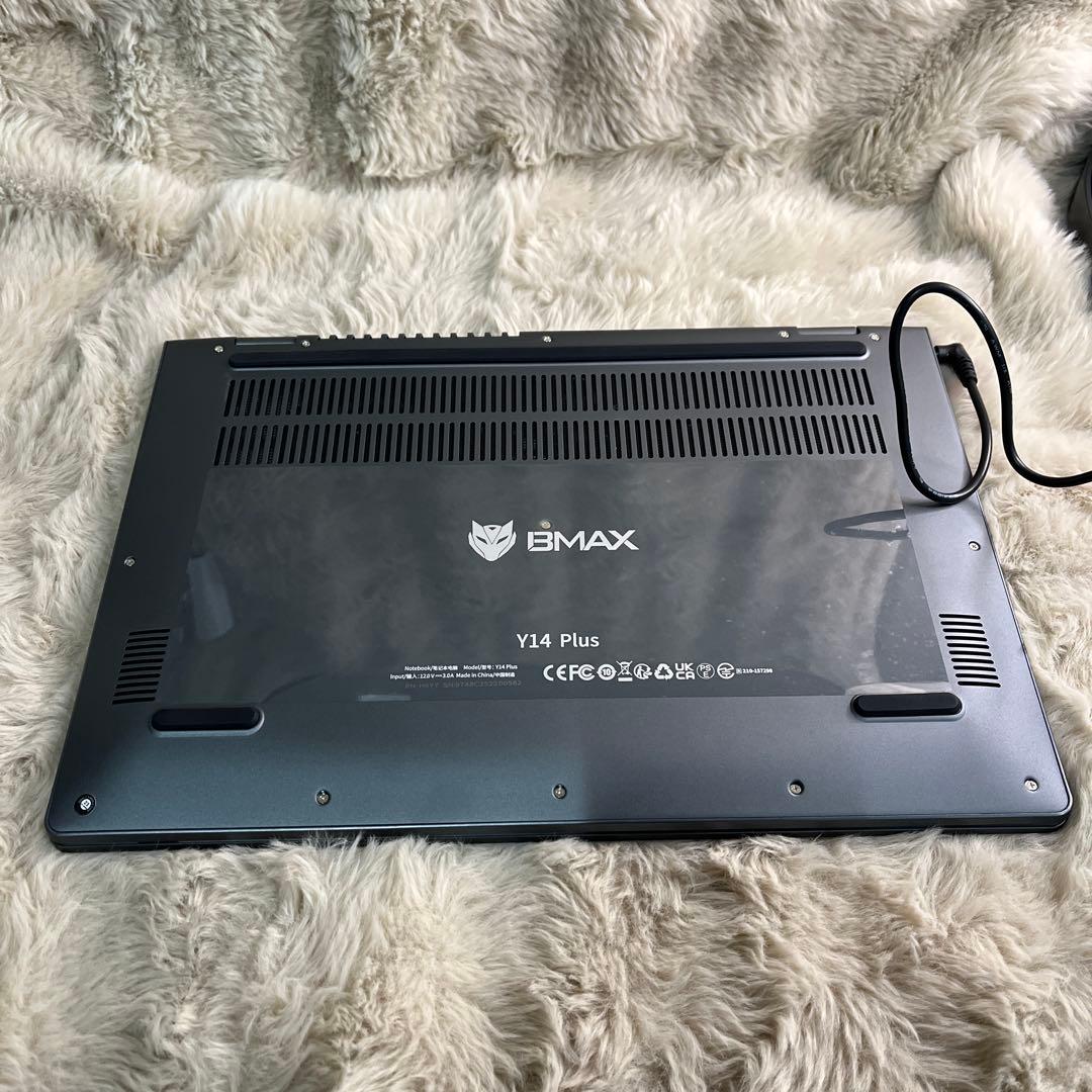 BMAX Y14-Plus 14インチ