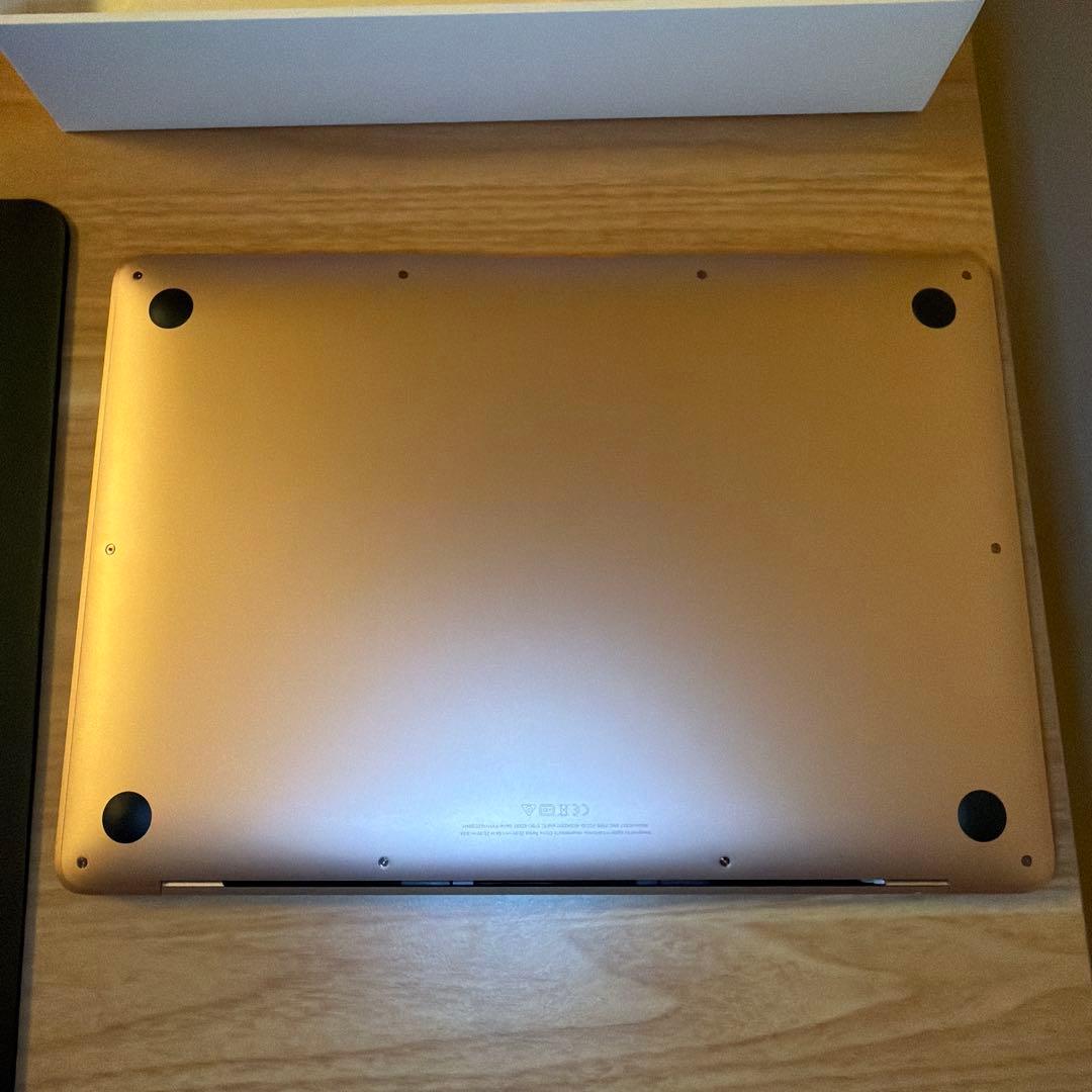 Apple MacBook Air（M1）512GB ゴールド