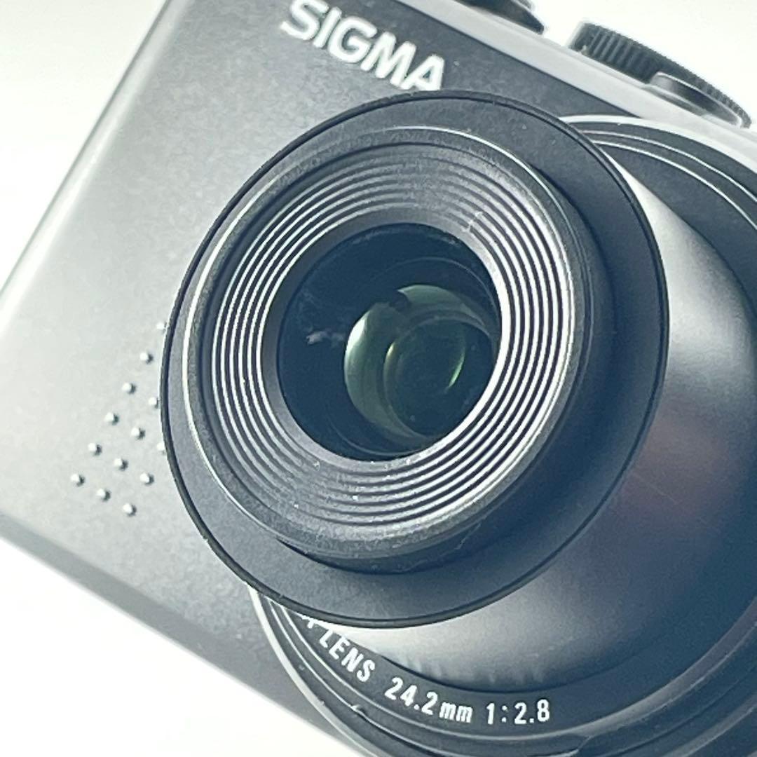 【極上美品・返品保証】SIGMA DP2x Foveon コンデジ