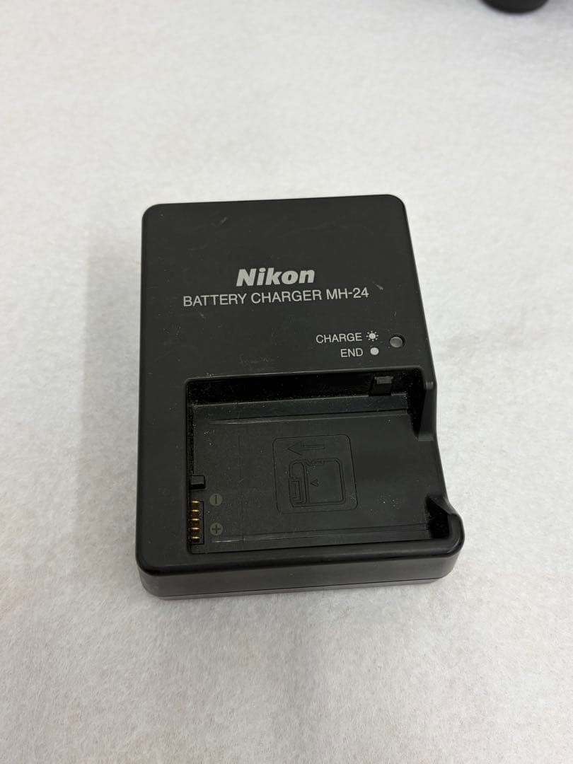 ニコン デジタル一眼レフカメラ D3100 35mmレンズ バッテリー付き