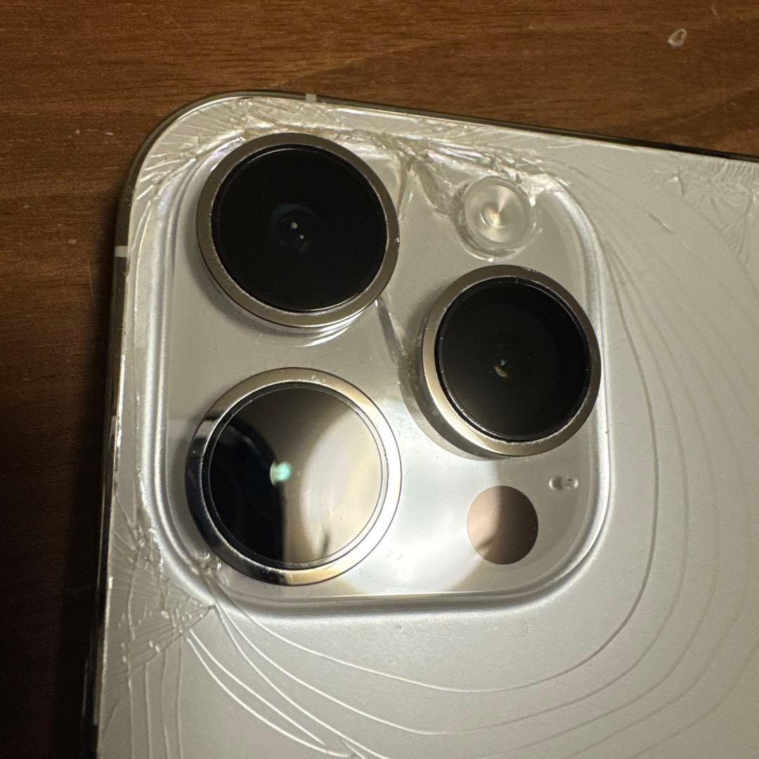 クオン Apple iPhone14ProMax 128GB シルバー
