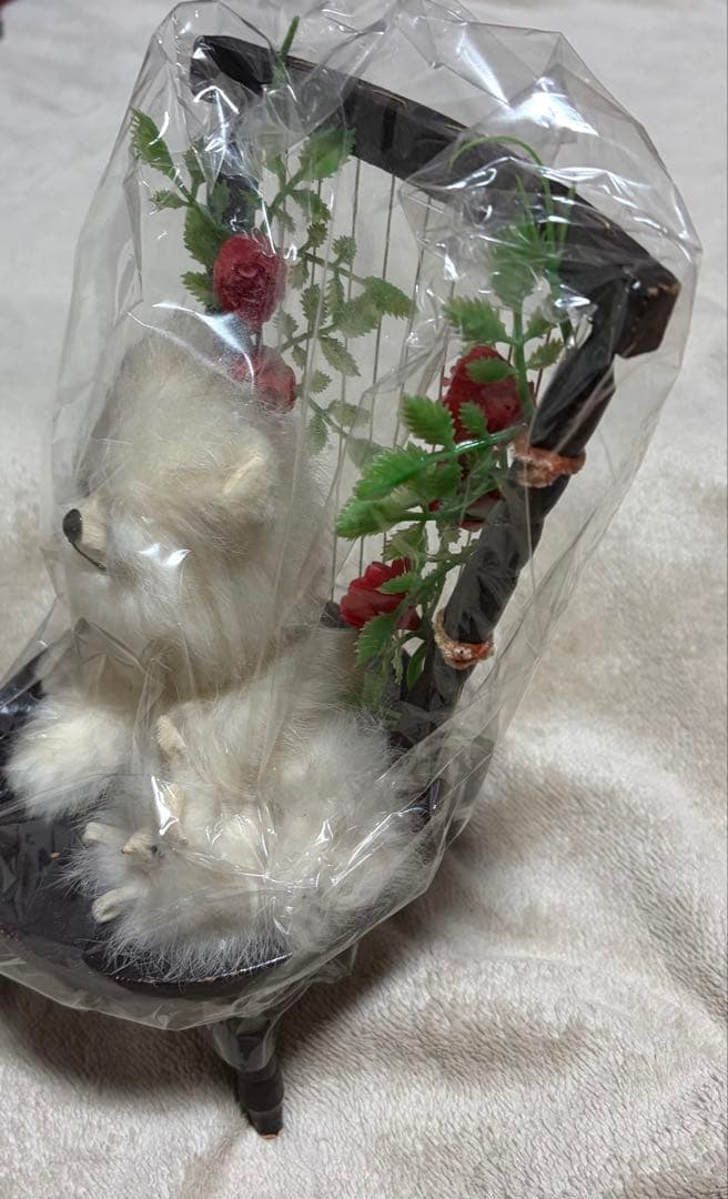 犬　スピッツ　ポメラニアン　ぬいぐるみ　置物