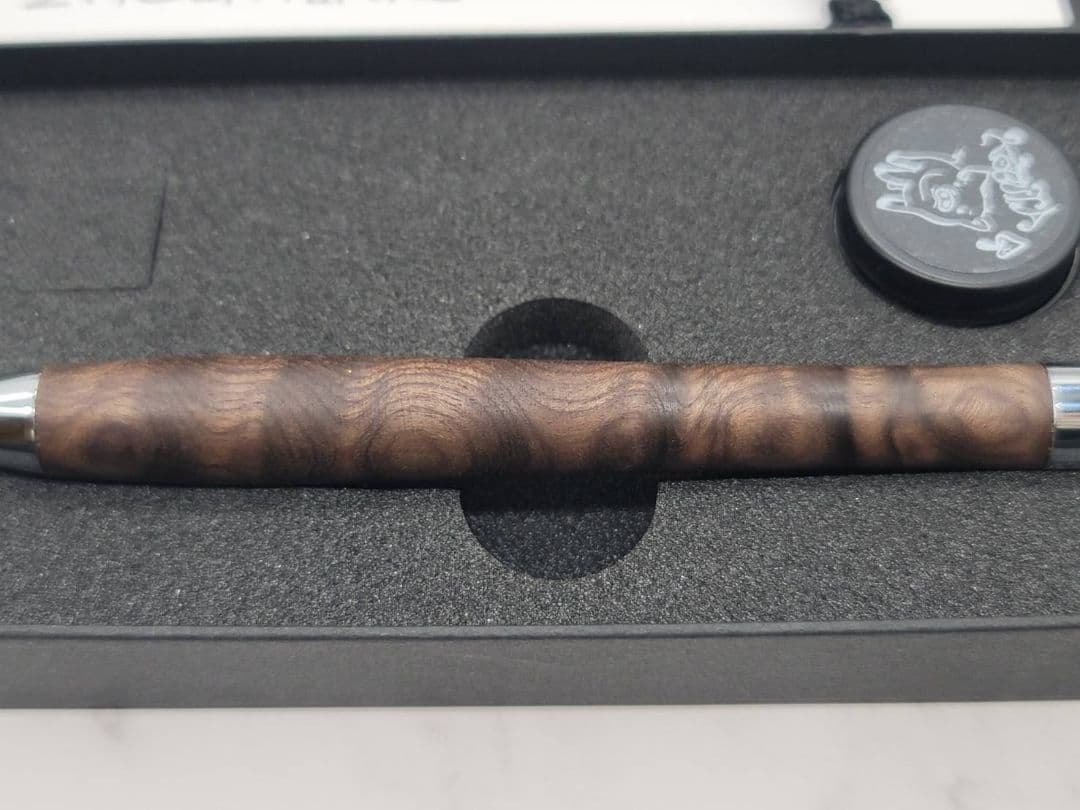 新品　こぶた工房　神代楠　極上玉杢　シャープペンシル0.5