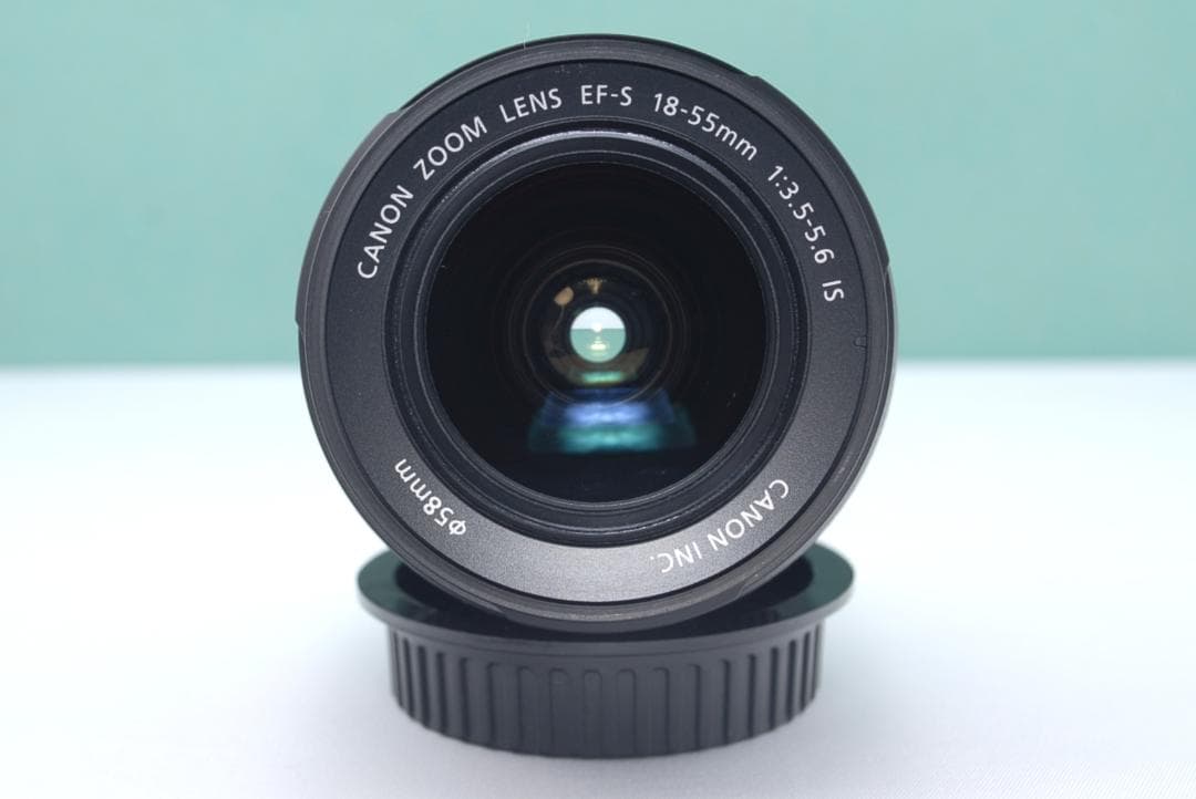 ☘️カメラデビューに✨️ Canon Kiss X7 一眼レフ 手ぶれ補正レンズ