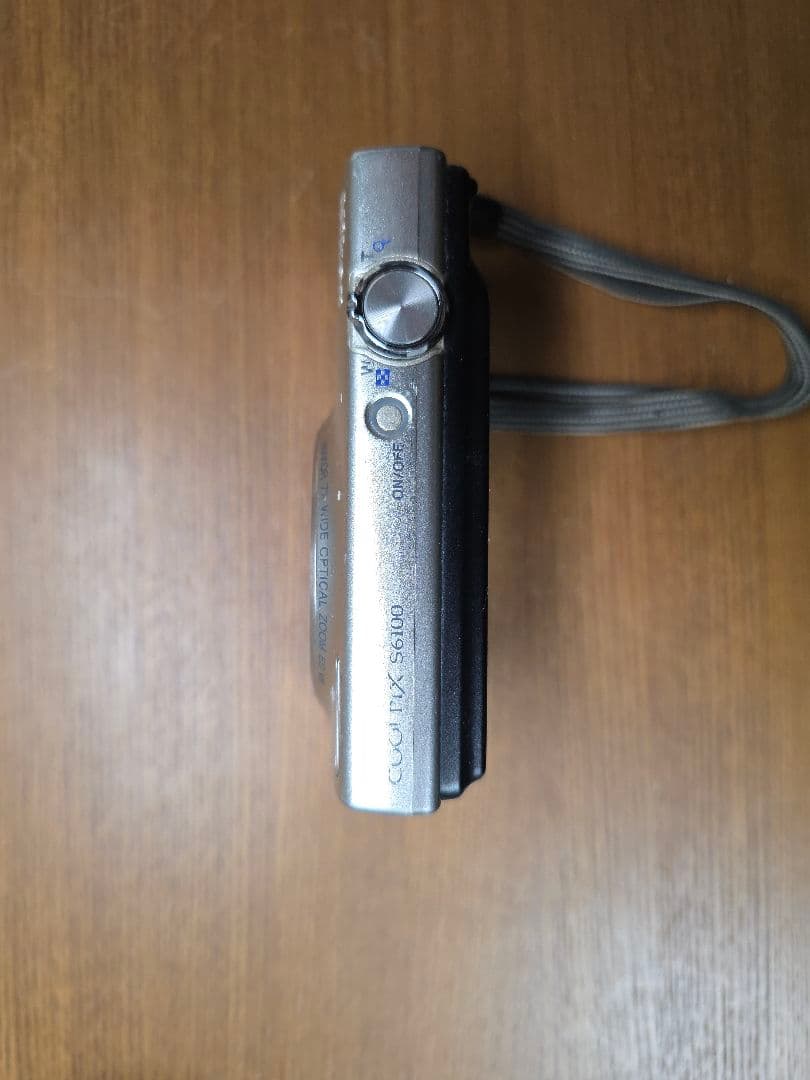 【完動品/SD付】Nikon COOLPIX S6100 CCDセンサー搭載