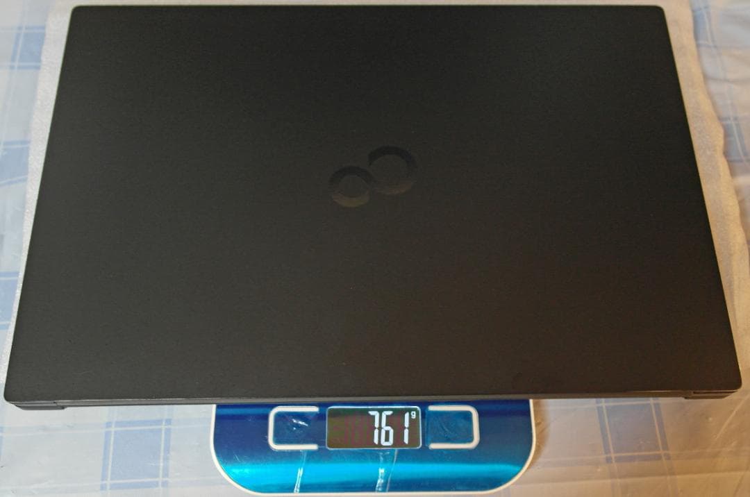[美品]【超軽量761g】富士通 U9313/N 13世代i5 Office